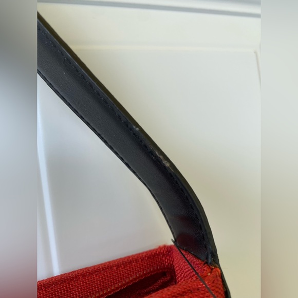 City DKNY bag red+black color - Picture 4 of 12